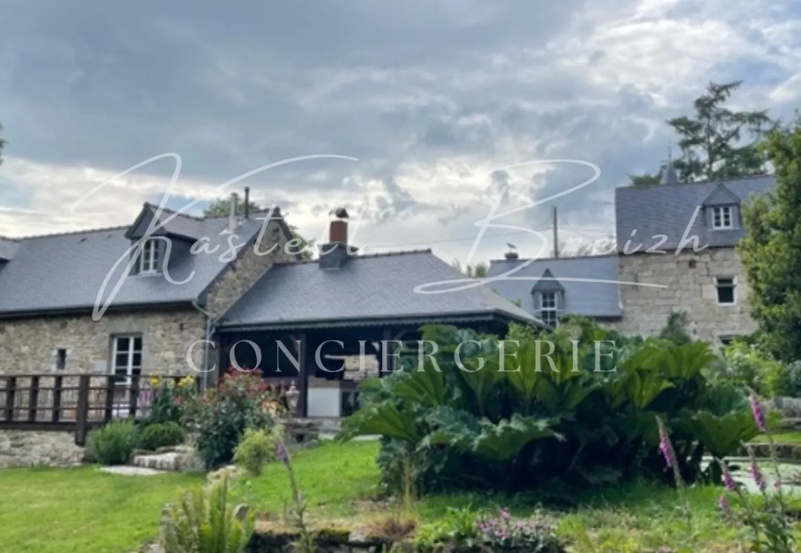 La Familiale Du Manoir De Kerollivier Villa Saint-Gilles-Pligeaux 0*,  France